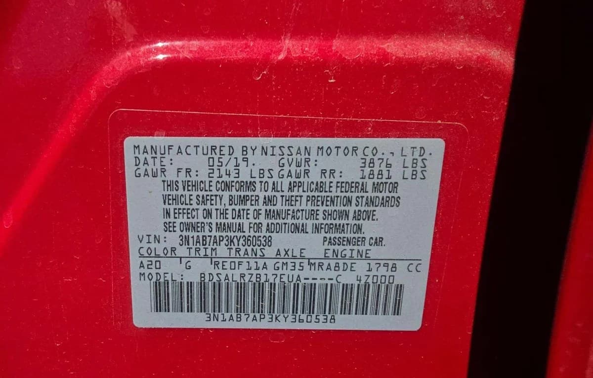 2019 NISSAN SENTRA SR 3
