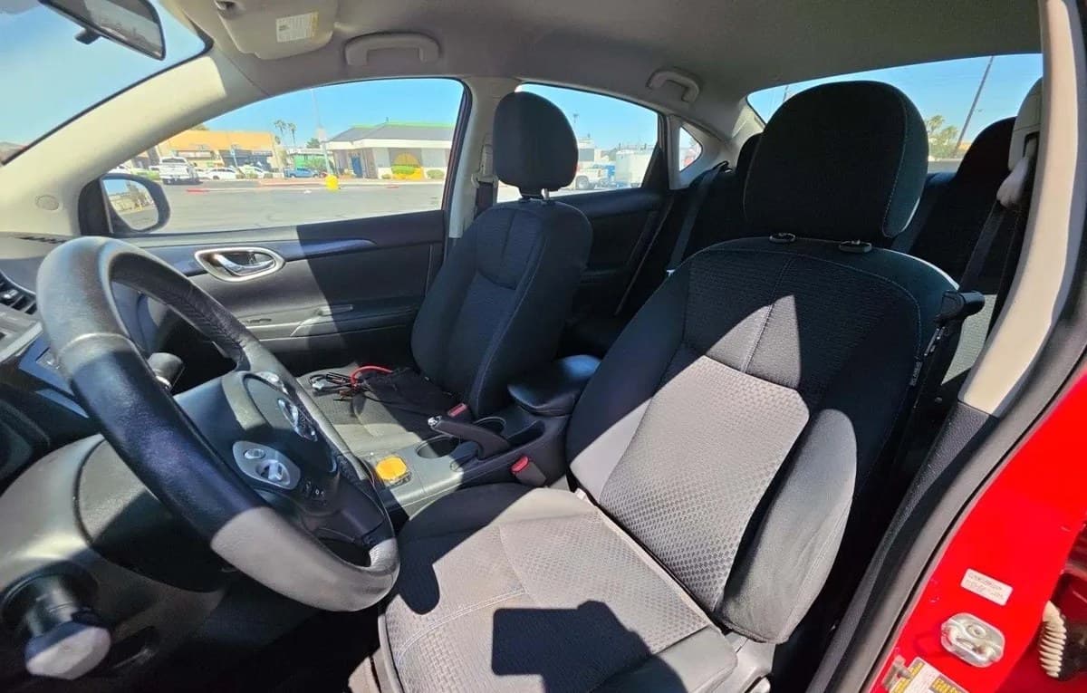 2019 NISSAN SENTRA SR 4