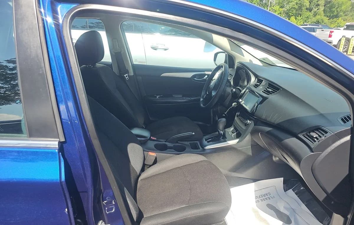 2019 NISSAN SENTRA S 4