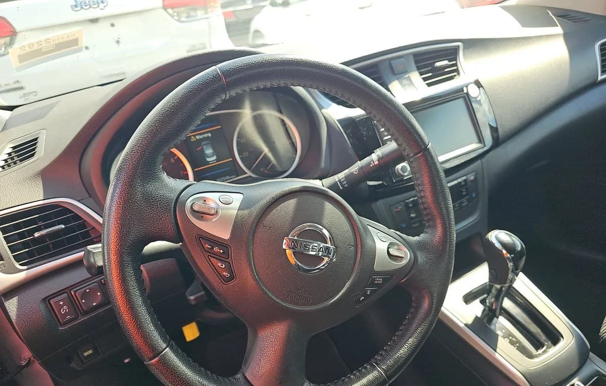 2019 NISSAN SENTRA SV 6