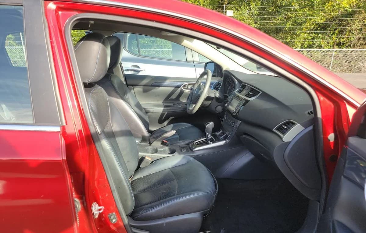 2017 NISSAN SENTRA SR 4