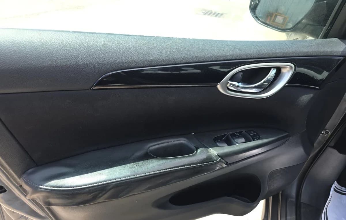 2019 NISSAN SENTRA SV 5