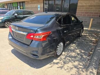 2017 NISSAN SENTRA SV 4
