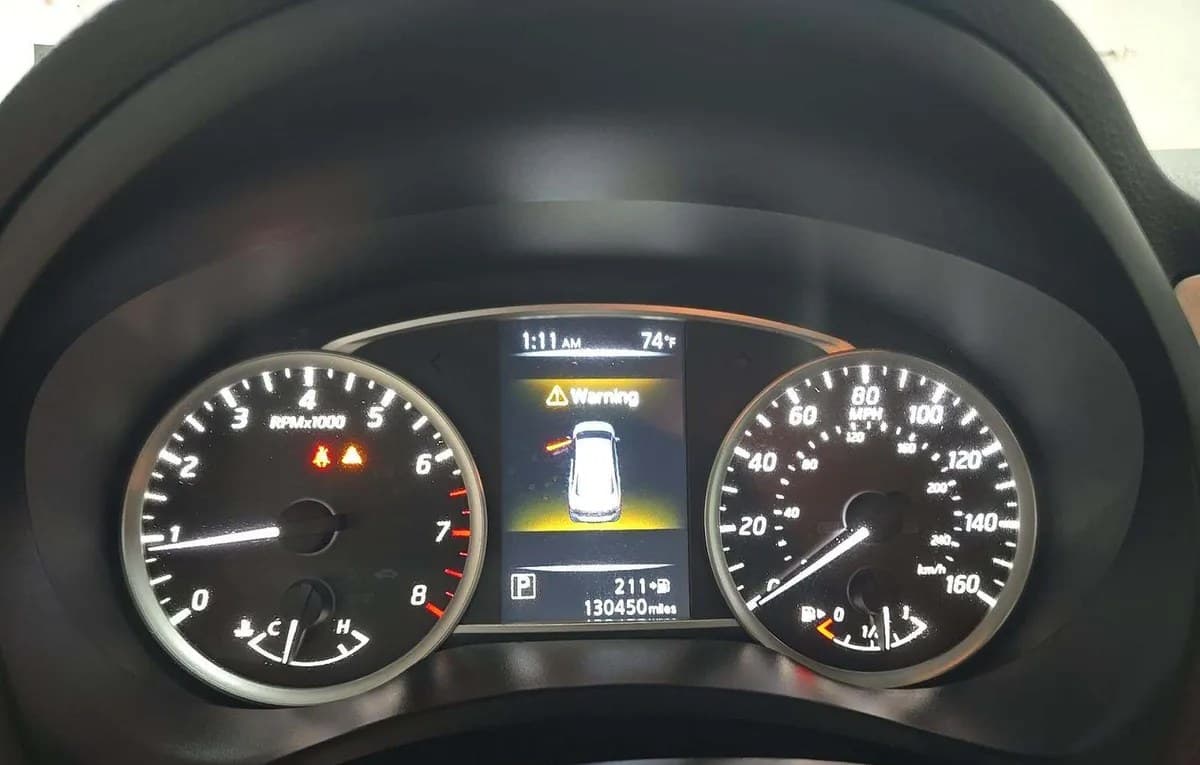 2017 NISSAN SENTRA SV 5