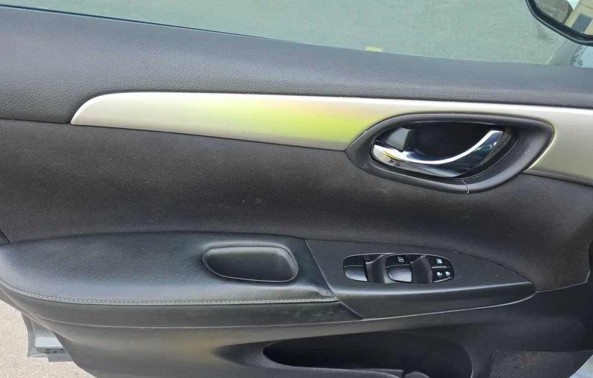 2017 NISSAN SENTRA S 5