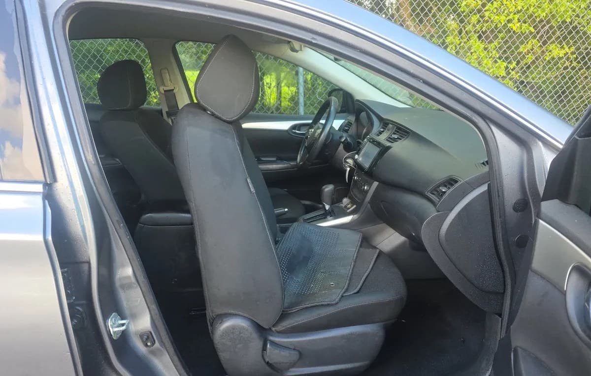 2019 NISSAN SENTRA S 4