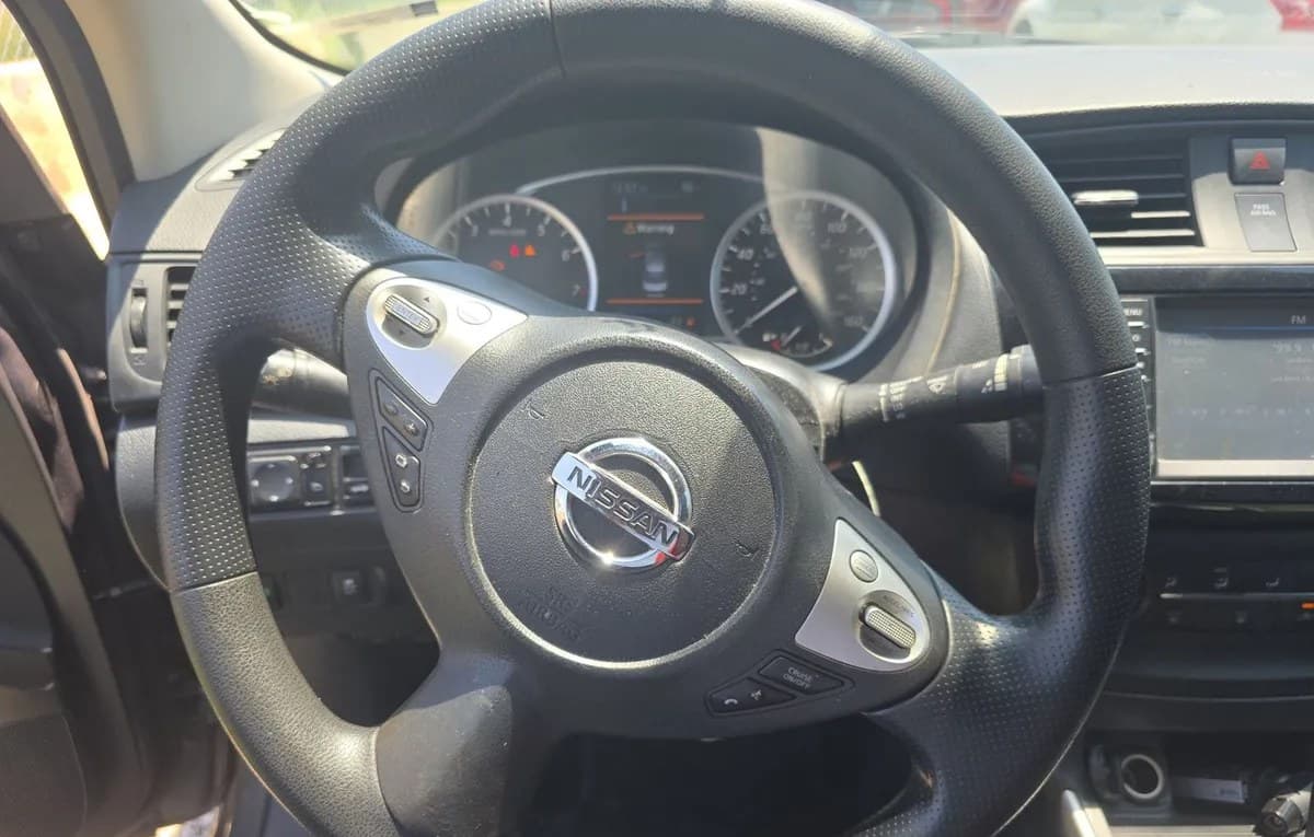 2019 NISSAN SENTRA S 6