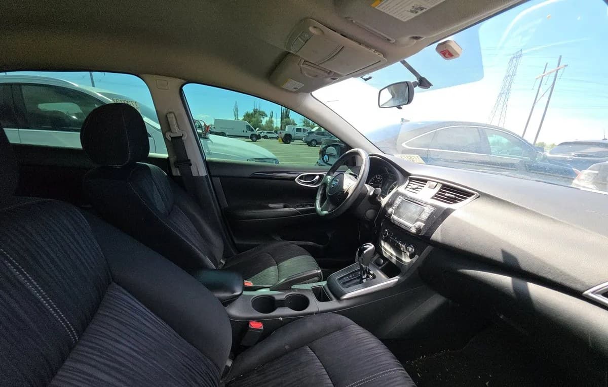 2017 NISSAN SENTRA SV 4