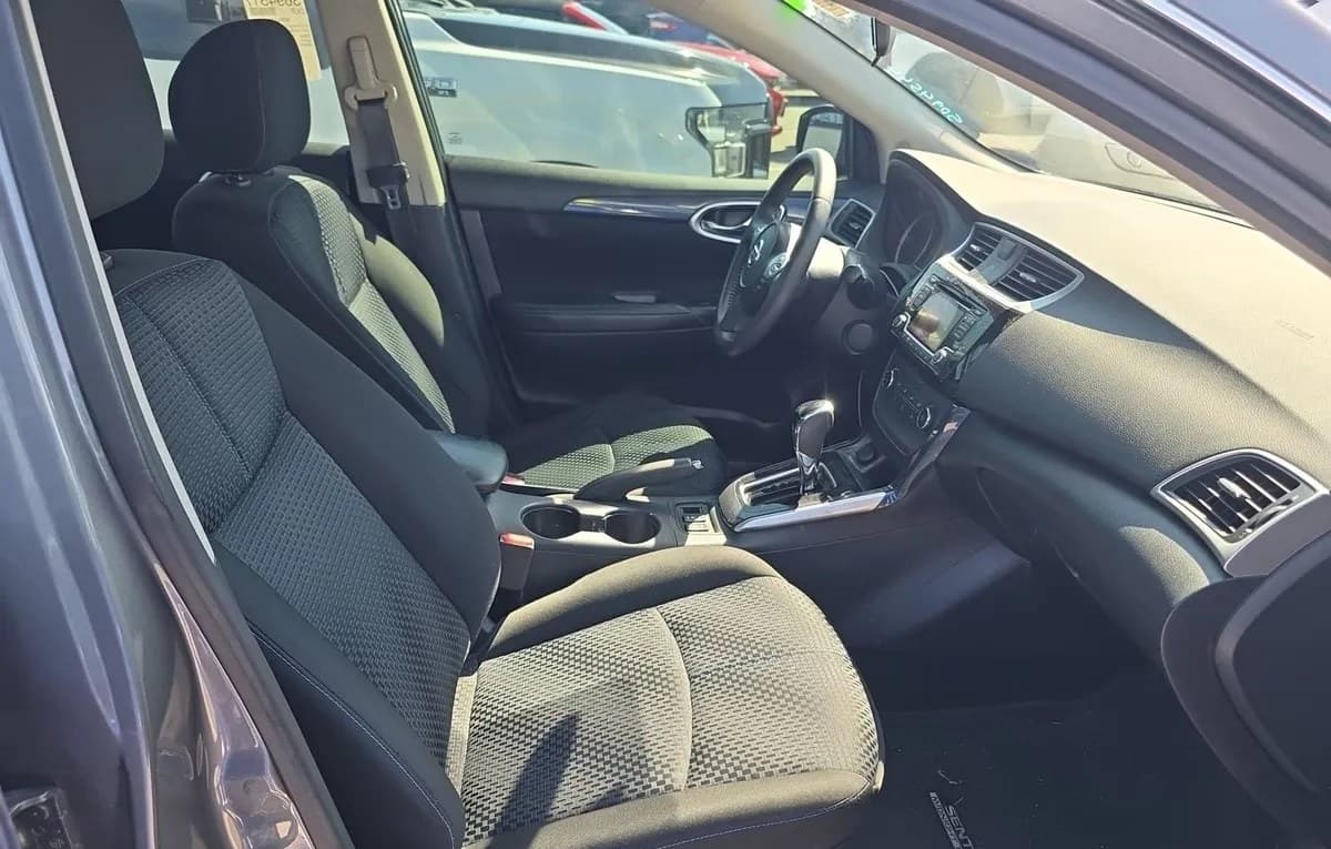 2017 NISSAN SENTRA SR 4