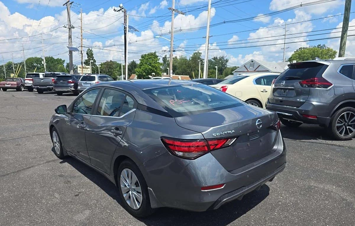 2022 NISSAN SENTRA S 3
