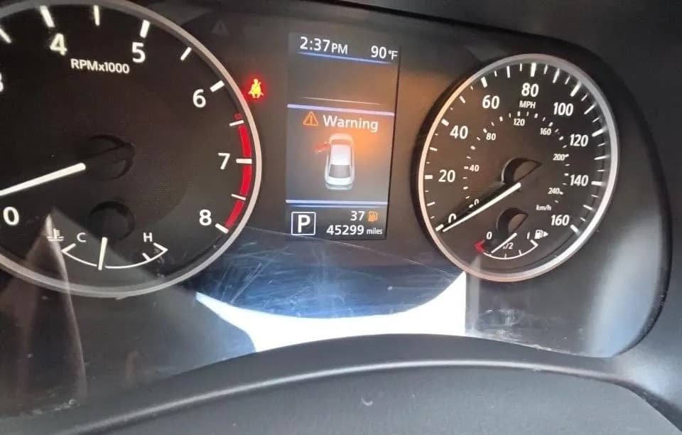 2025 NISSAN SENTRA S 6