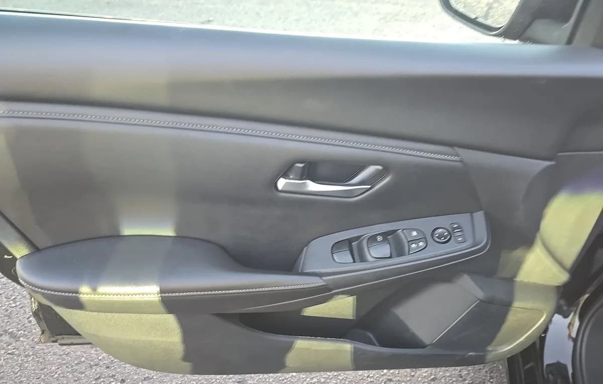 2024 NISSAN SENTRA SV 6