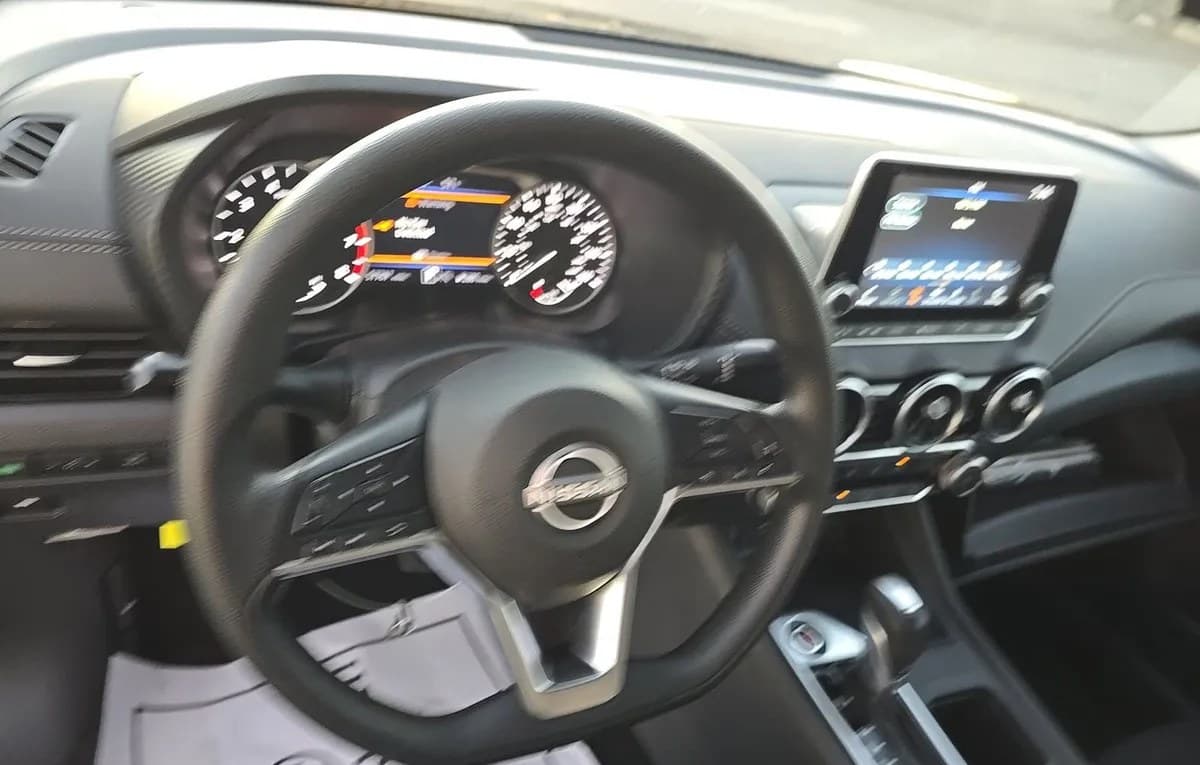 2024 NISSAN SENTRA SV 7