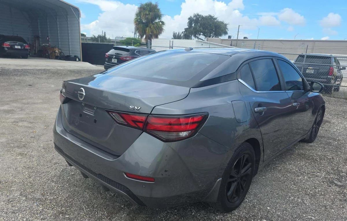 2020 NISSAN SENTRA SV 4