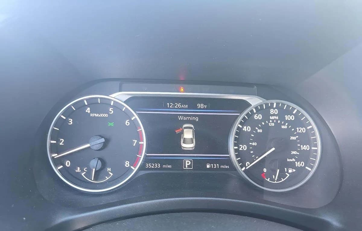 2023 NISSAN SENTRA SV 6