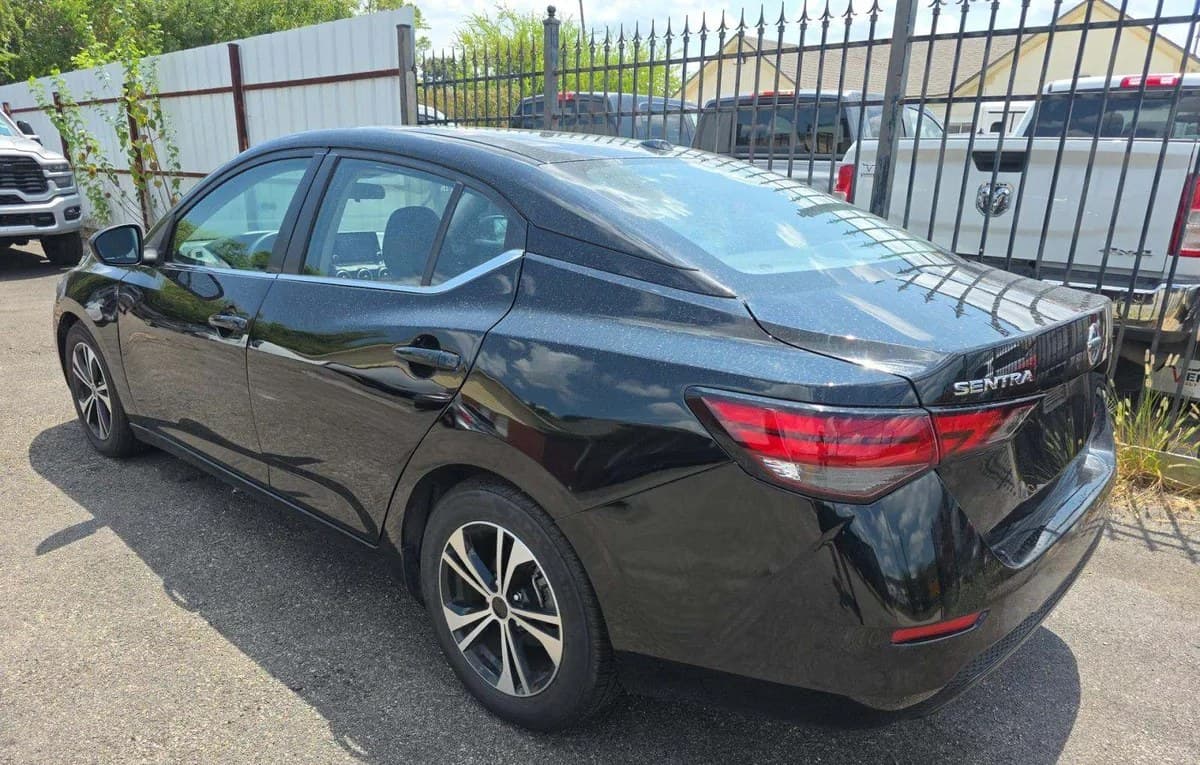 2023 NISSAN SENTRA SV 3