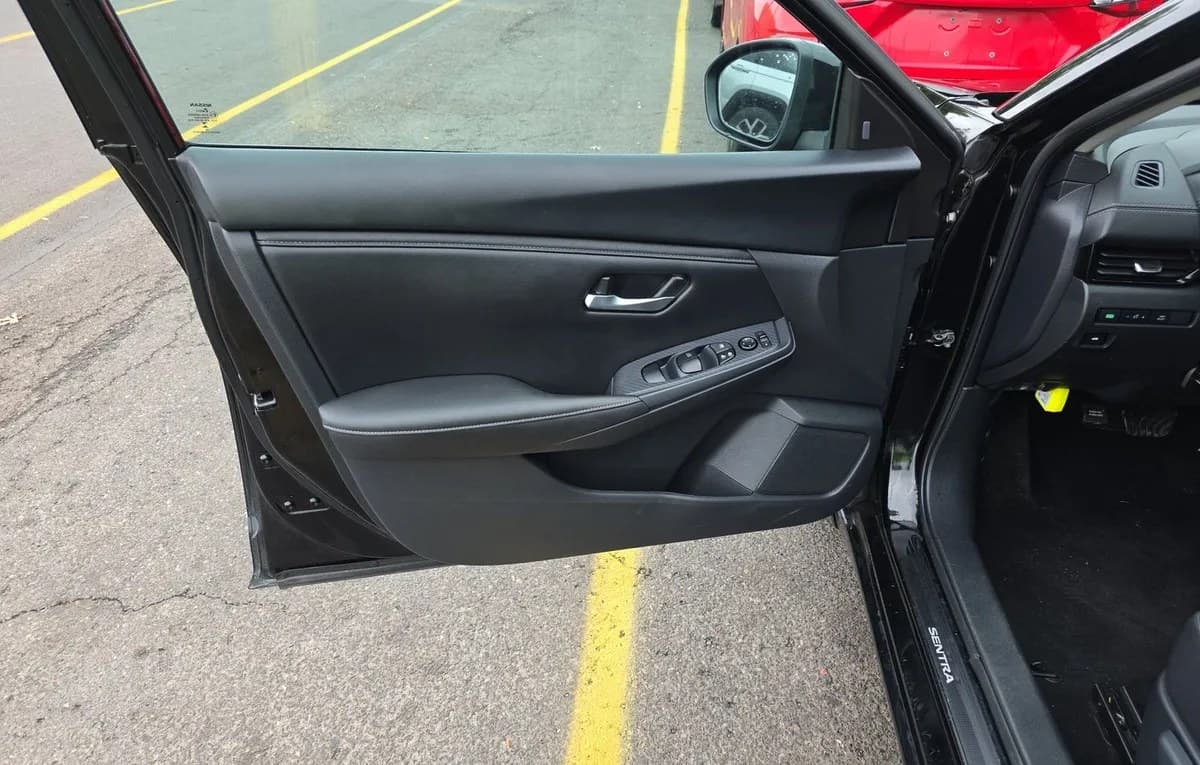 2023 NISSAN SENTRA SV 6