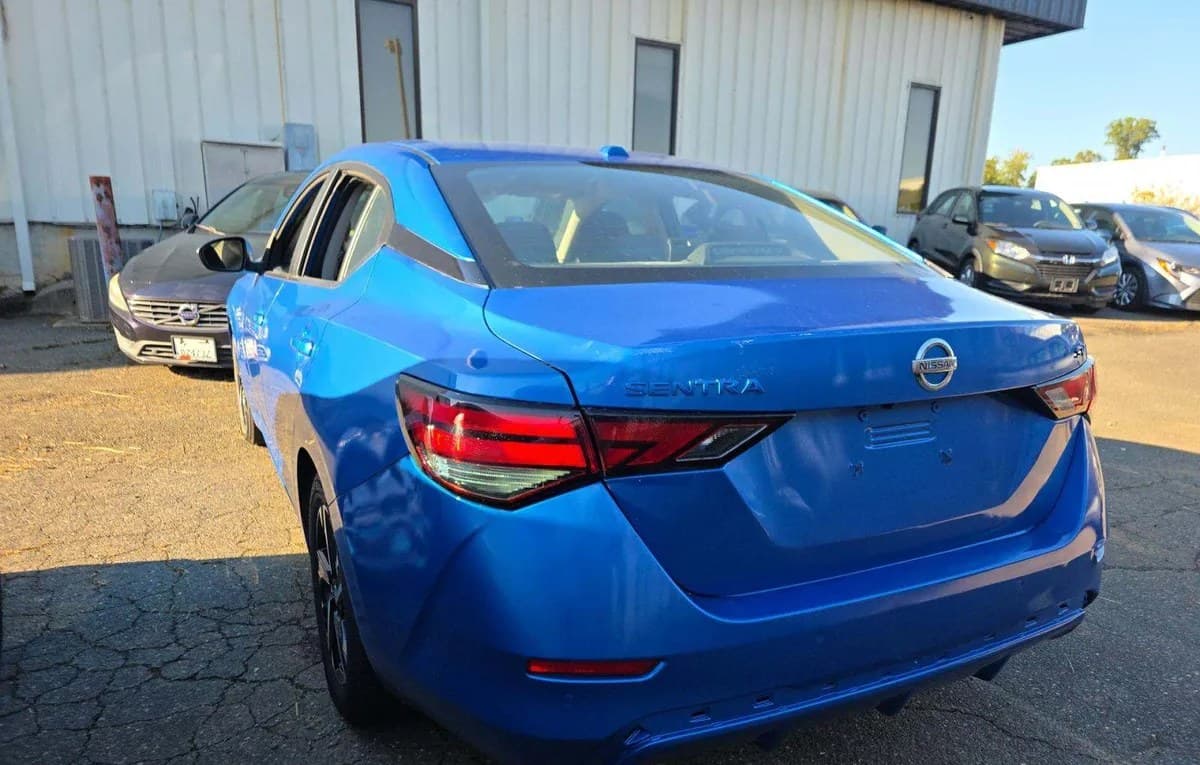 2024 NISSAN SENTRA SV 3