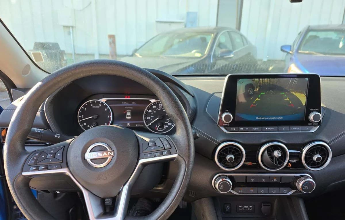 2024 NISSAN SENTRA SV 7