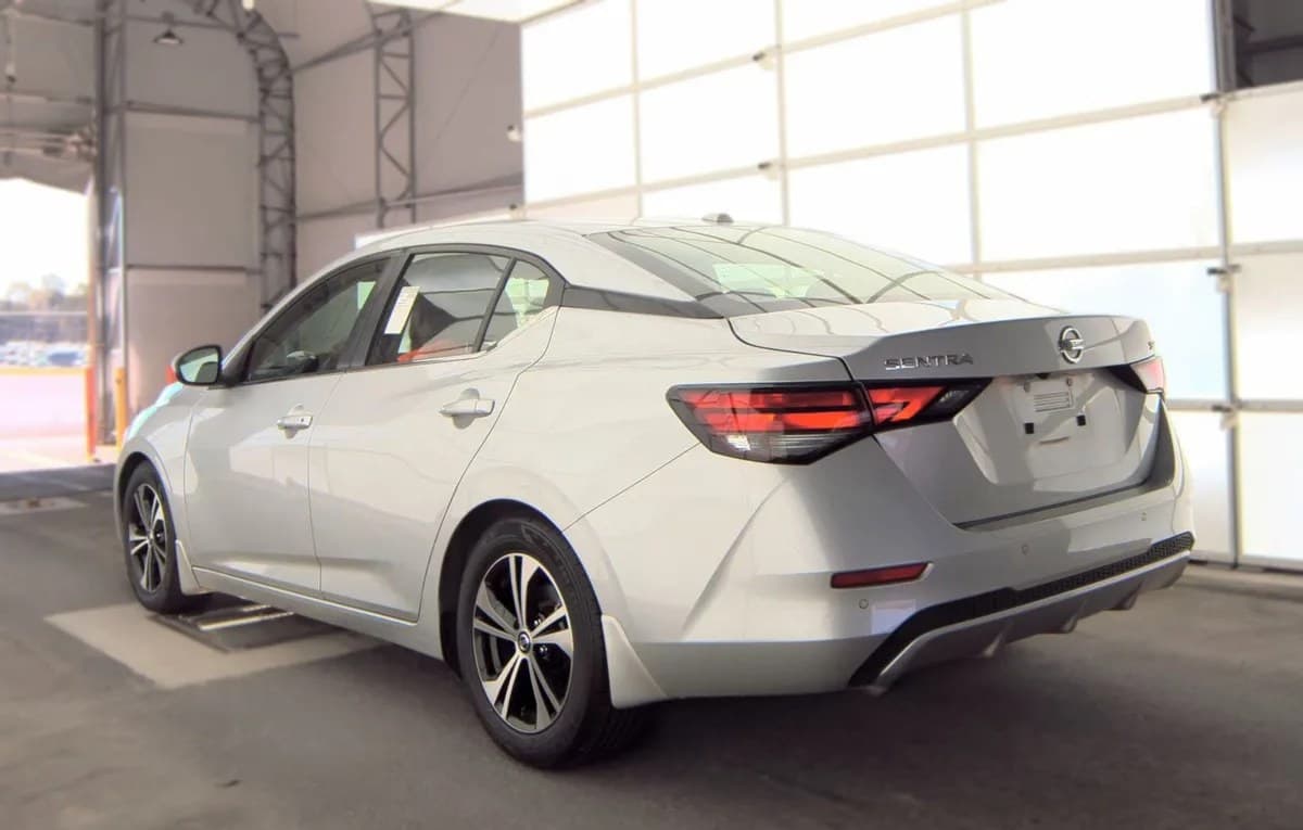 2022 NISSAN SENTRA SV 5