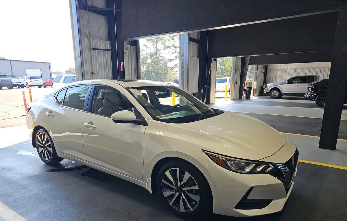 2021 NISSAN SENTRA SV 4
