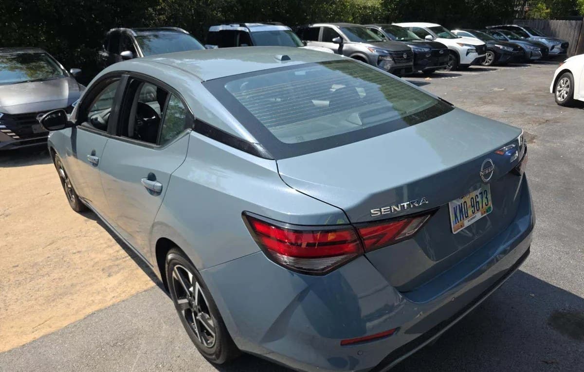 2024 NISSAN SENTRA SV 3