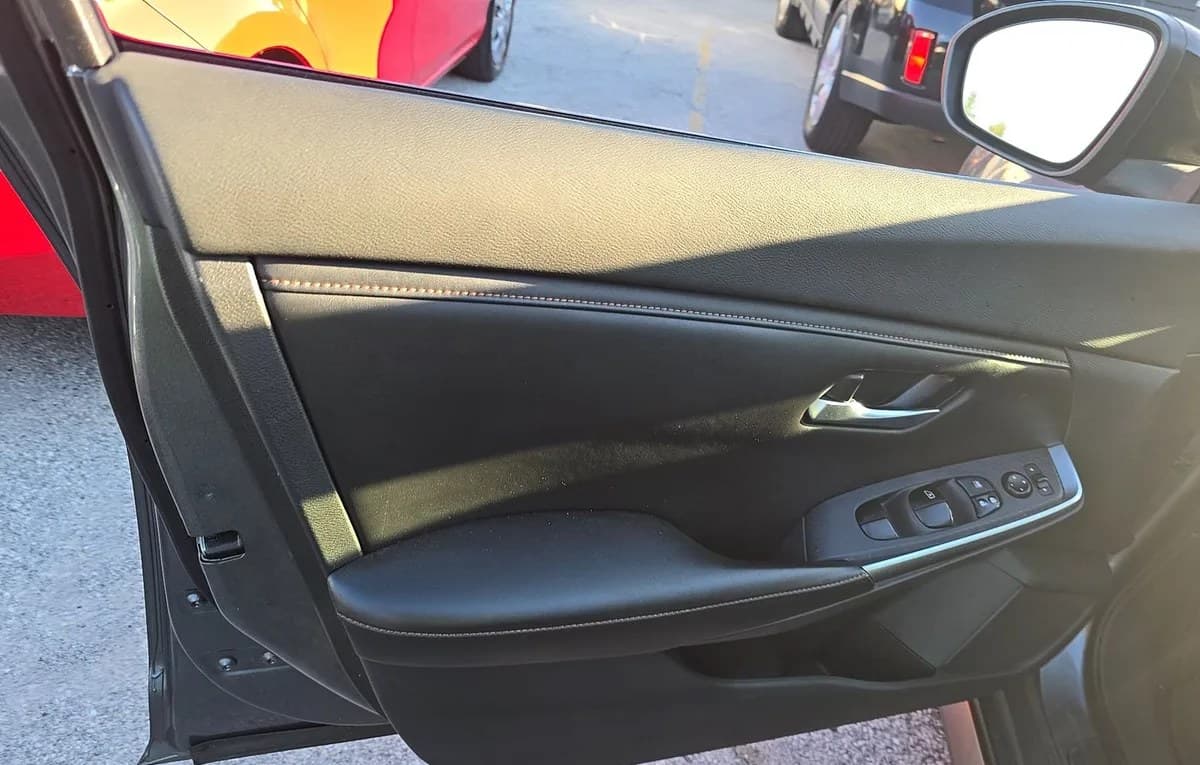 2020 NISSAN SENTRA SR 5