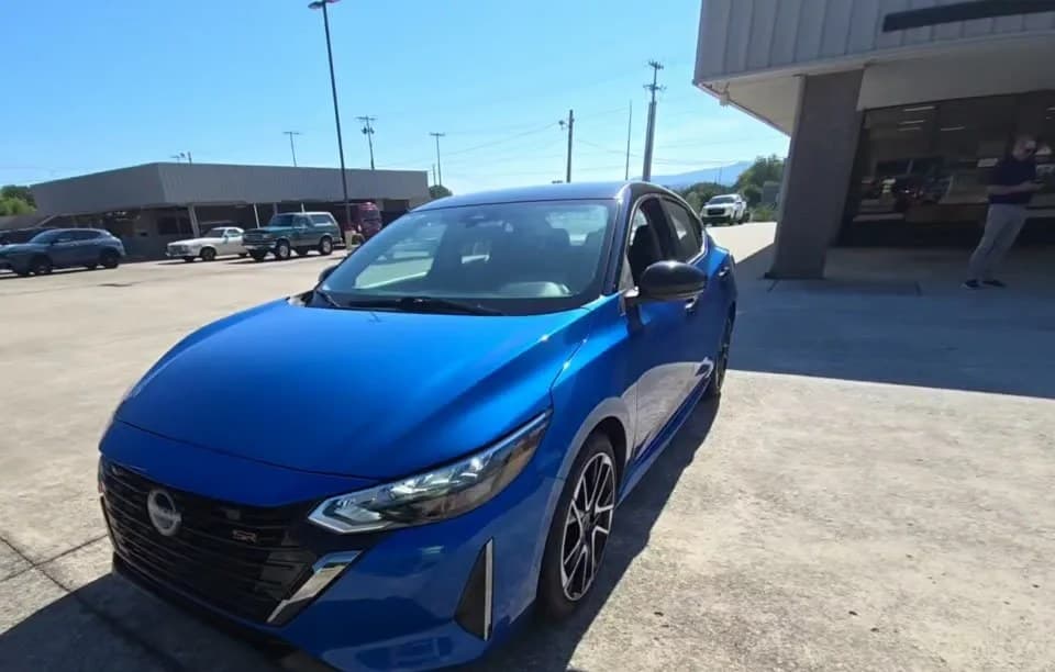 2024 NISSAN SENTRA SR 2