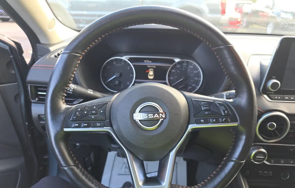 2025 NISSAN SENTRA SR 7