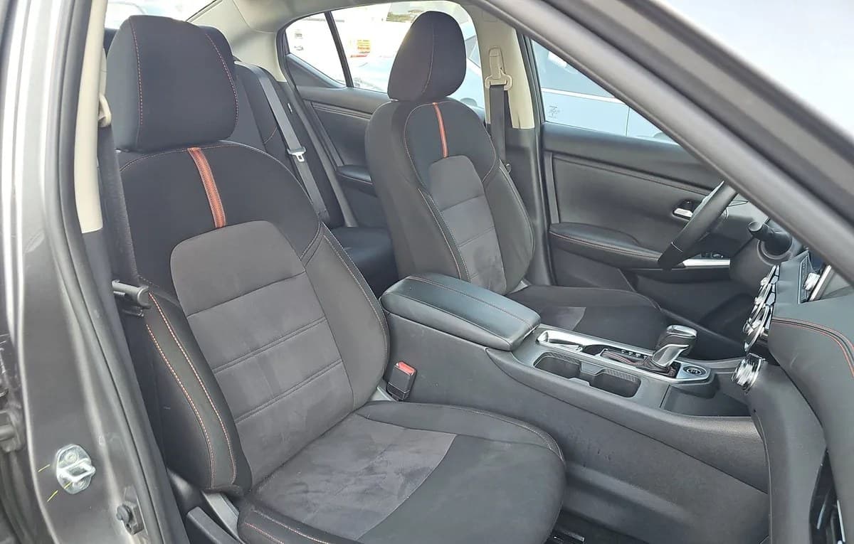 2025 NISSAN SENTRA SR 5