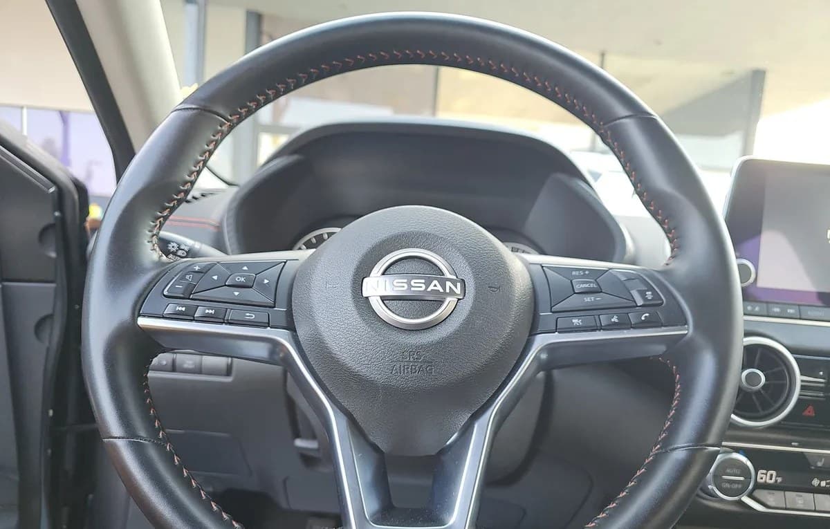 2025 NISSAN SENTRA SR 7