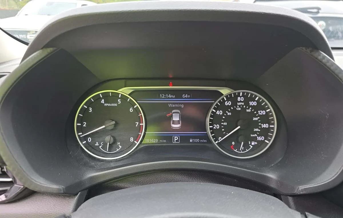 2022 NISSAN SENTRA SR 6