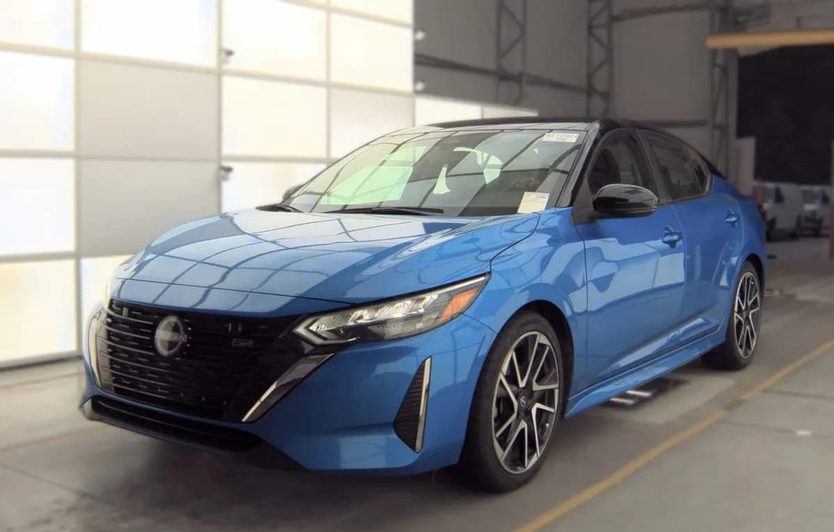2024 NISSAN SENTRA SR 2