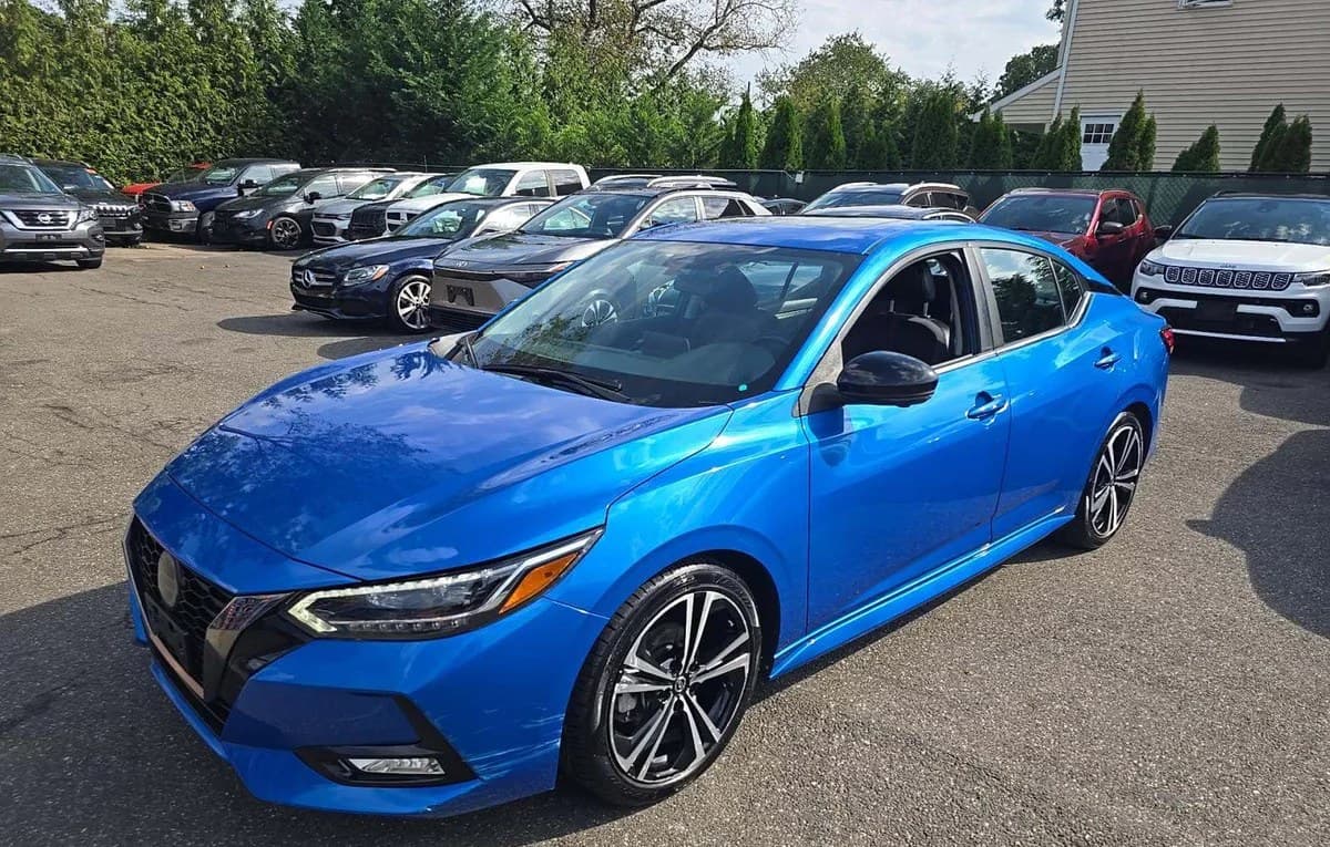 2022 NISSAN SENTRA SR 2