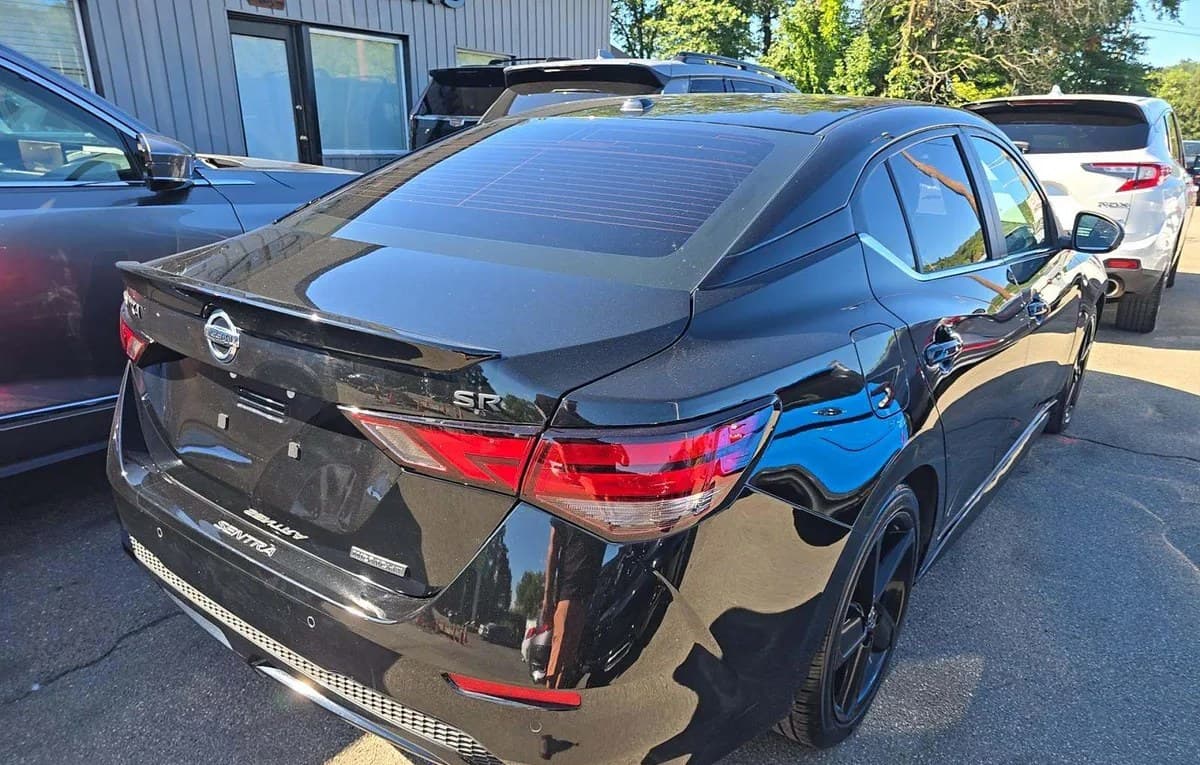 2023 NISSAN SENTRA SR 4