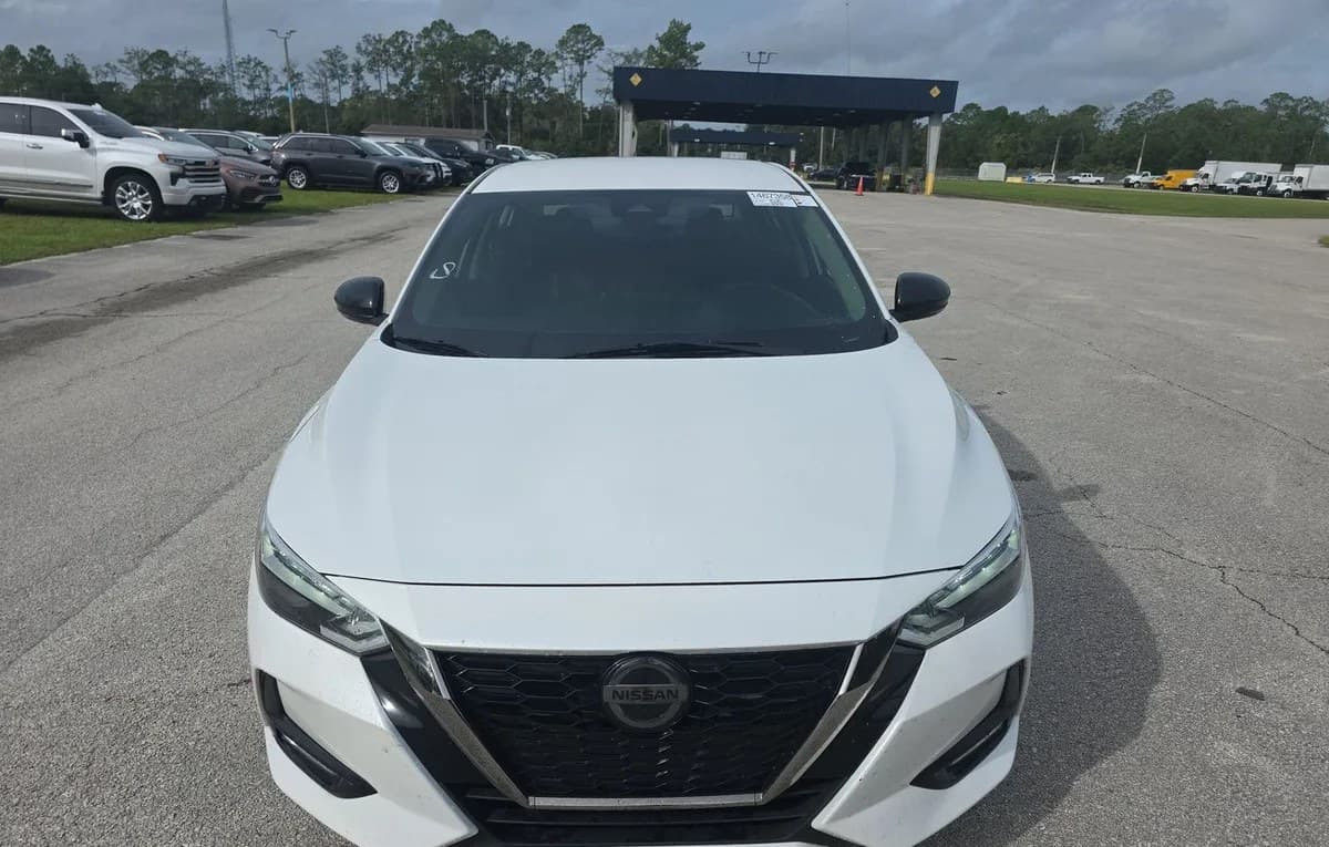 2021 NISSAN SENTRA SR 3