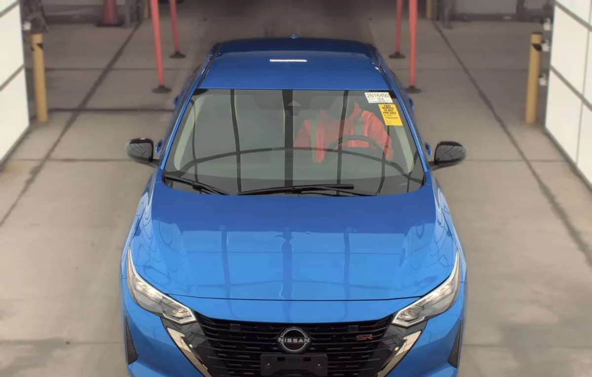 2025 NISSAN SENTRA SR 3