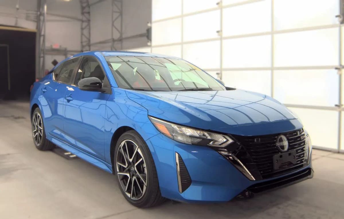 2025 NISSAN SENTRA SR 4