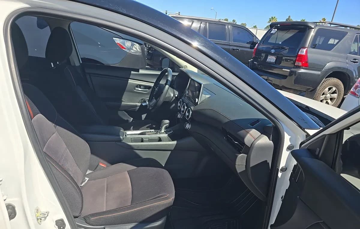 2023 NISSAN SENTRA SR 5