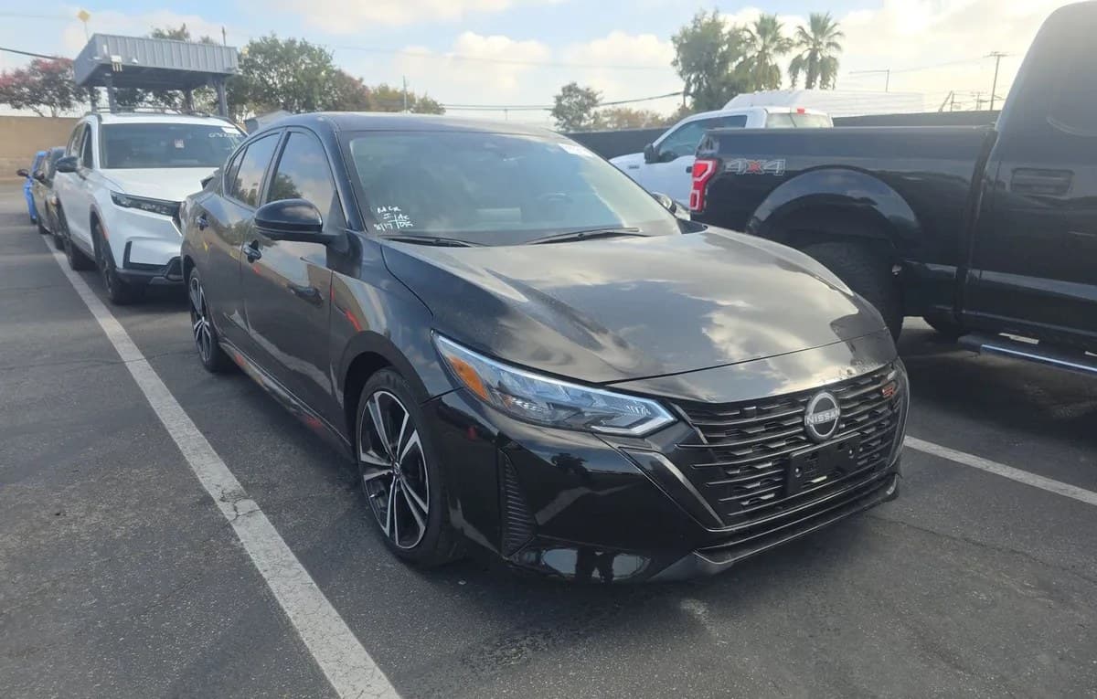 2024 NISSAN SENTRA SR 4