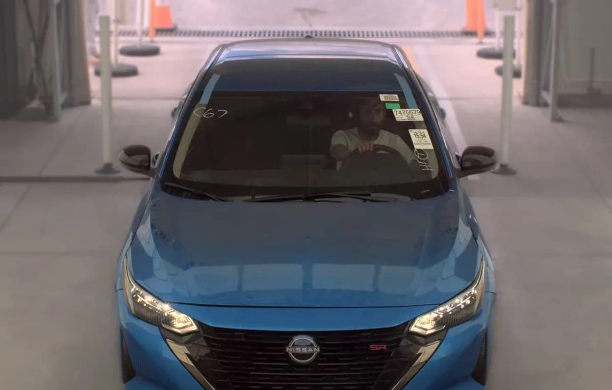 2024 NISSAN SENTRA SR 3