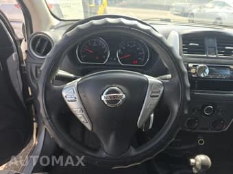 2017 NISSAN VERSA 1.6 SV 11