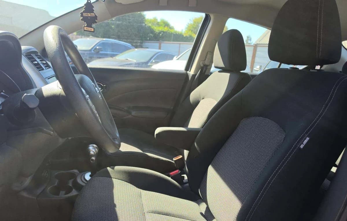 2019 NISSAN VERSA 1.6 SV 3