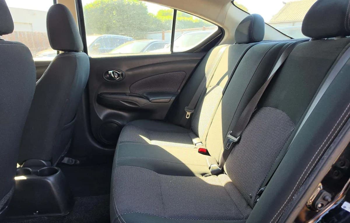 2019 NISSAN VERSA 1.6 SV 6