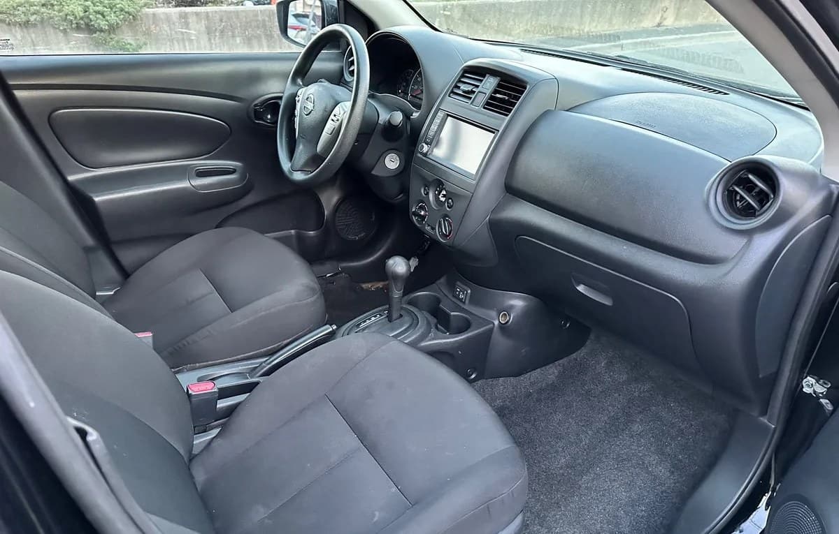 2019 NISSAN VERSA 1.6 S Plus 6
