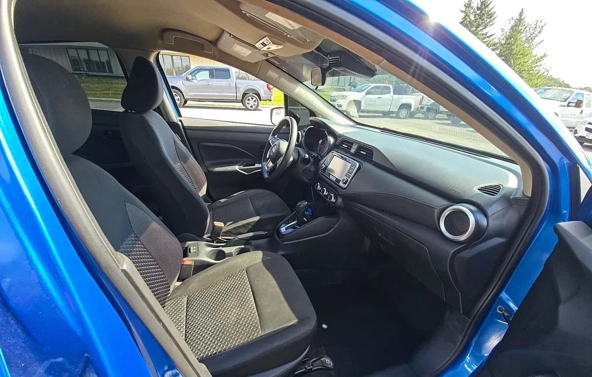 2020 NISSAN VERSA S 5