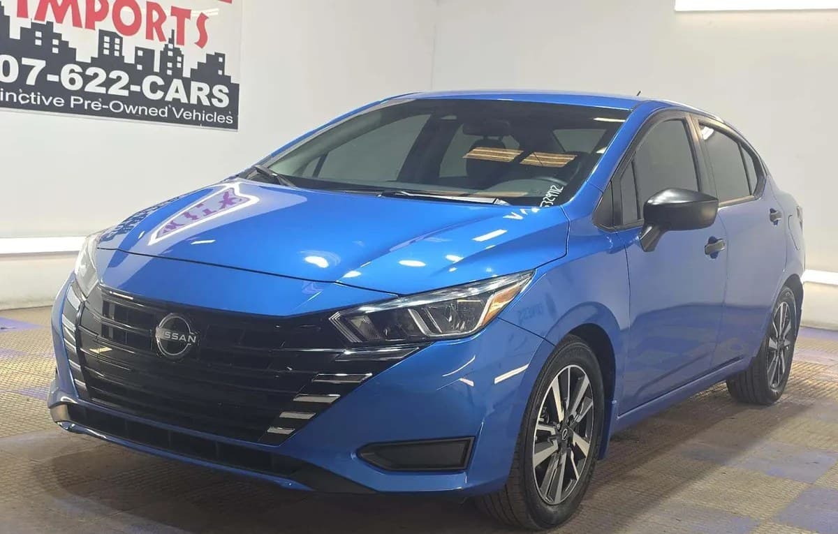 2024 NISSAN VERSA S 2