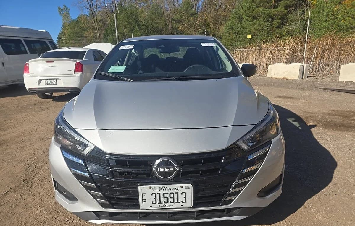 2025 NISSAN VERSA S 3
