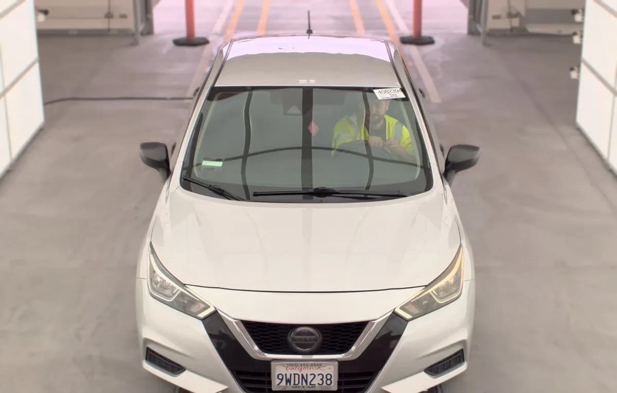 2020 NISSAN VERSA S 2