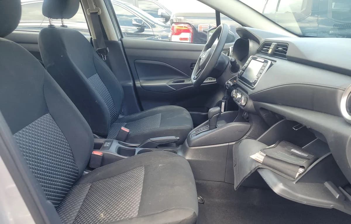 2024 NISSAN VERSA S 5